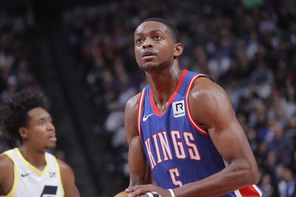 即便偶有替 即便偶有替