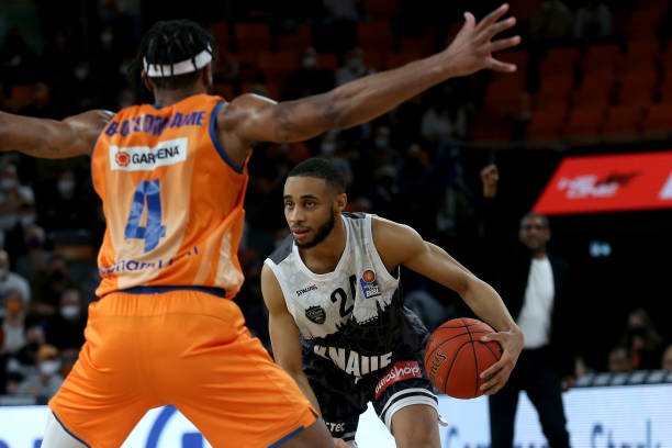 适应球队战 适应球队战