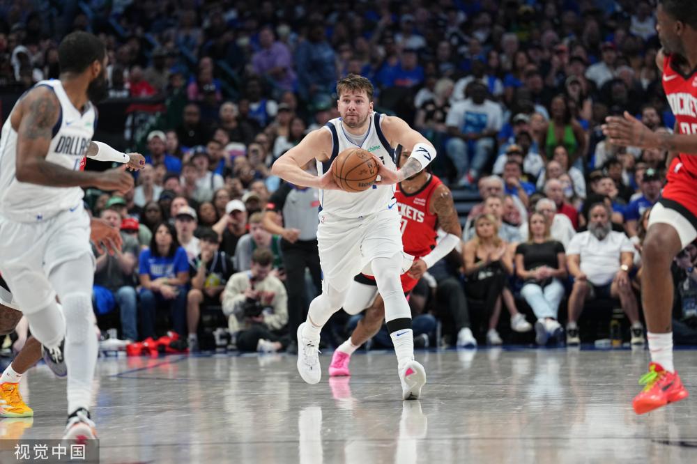 这里崭露头 这里崭露头