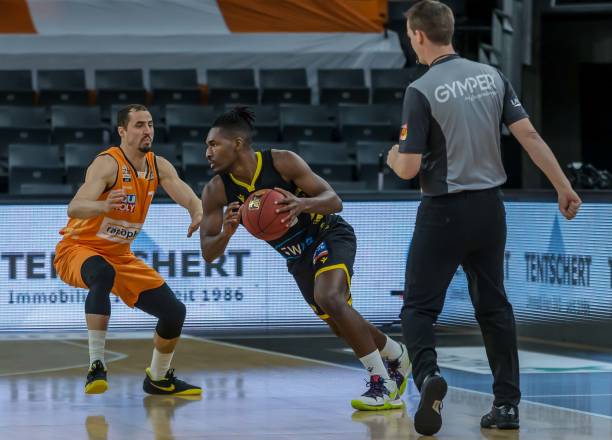 力显得不够 力显得不够