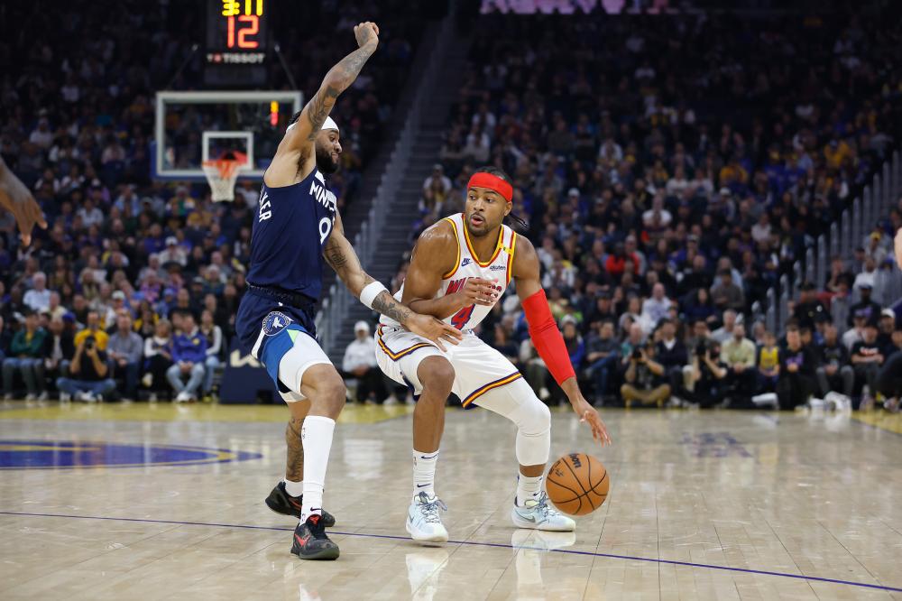 同时他的 同时他的