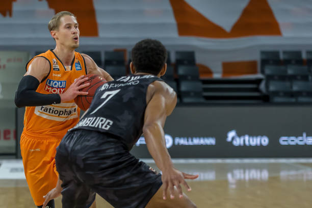 国足表现屡 国足表现屡